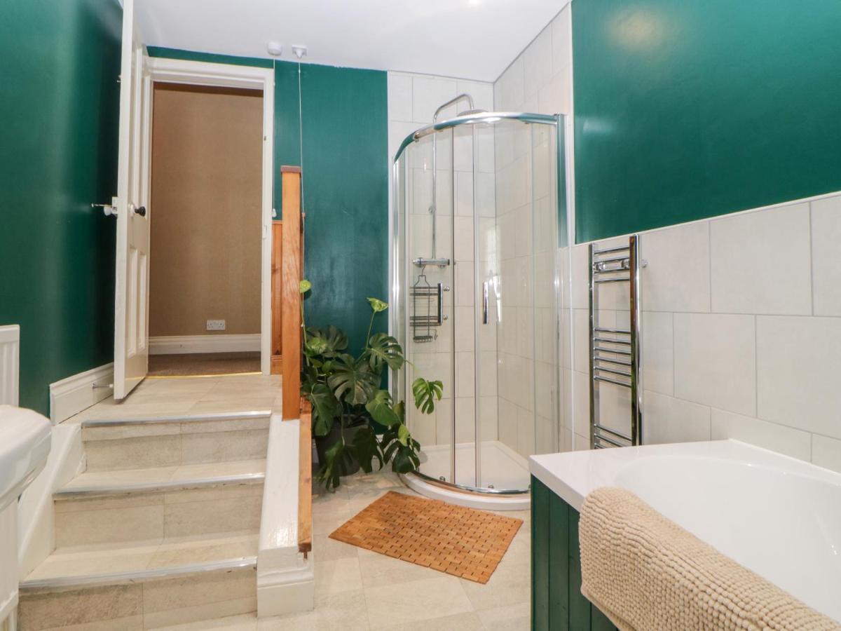 26 King Street Villa ทาวิสต็อก ภายนอก รูปภาพ