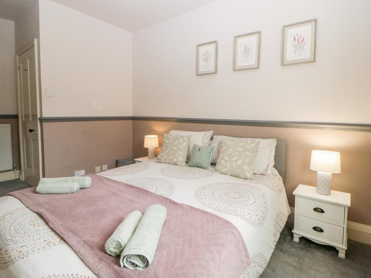 26 King Street Villa ทาวิสต็อก ภายนอก รูปภาพ